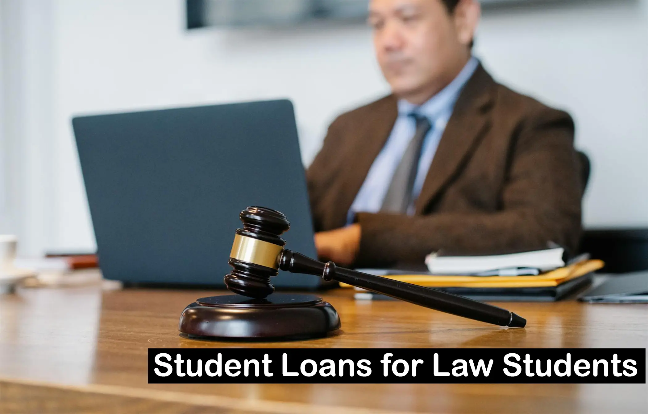 Best Student Loans for Law Students in the USA